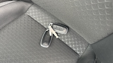 Nissan Juke 1.0 DiG-T N-Connecta 5dr Petrol Hatchback